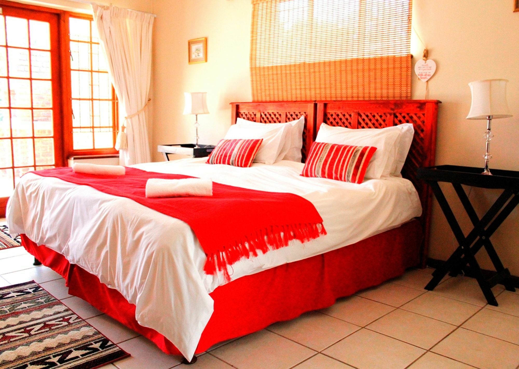 African Aquila Guest Lodge Glendinningvale Екстериор снимка
